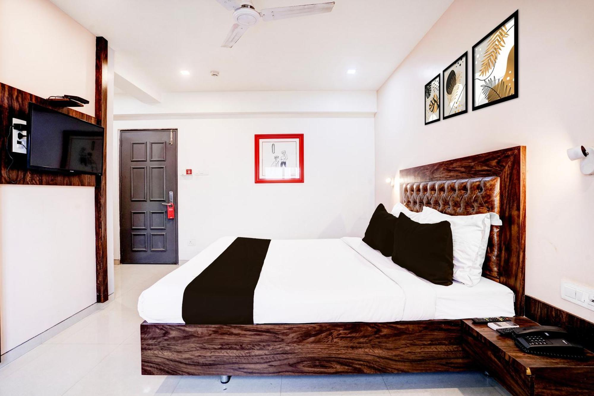 Townhouse Oak Kopar Khairane Navi Mumbai Formerly Ivy Hotel Kültér fotó