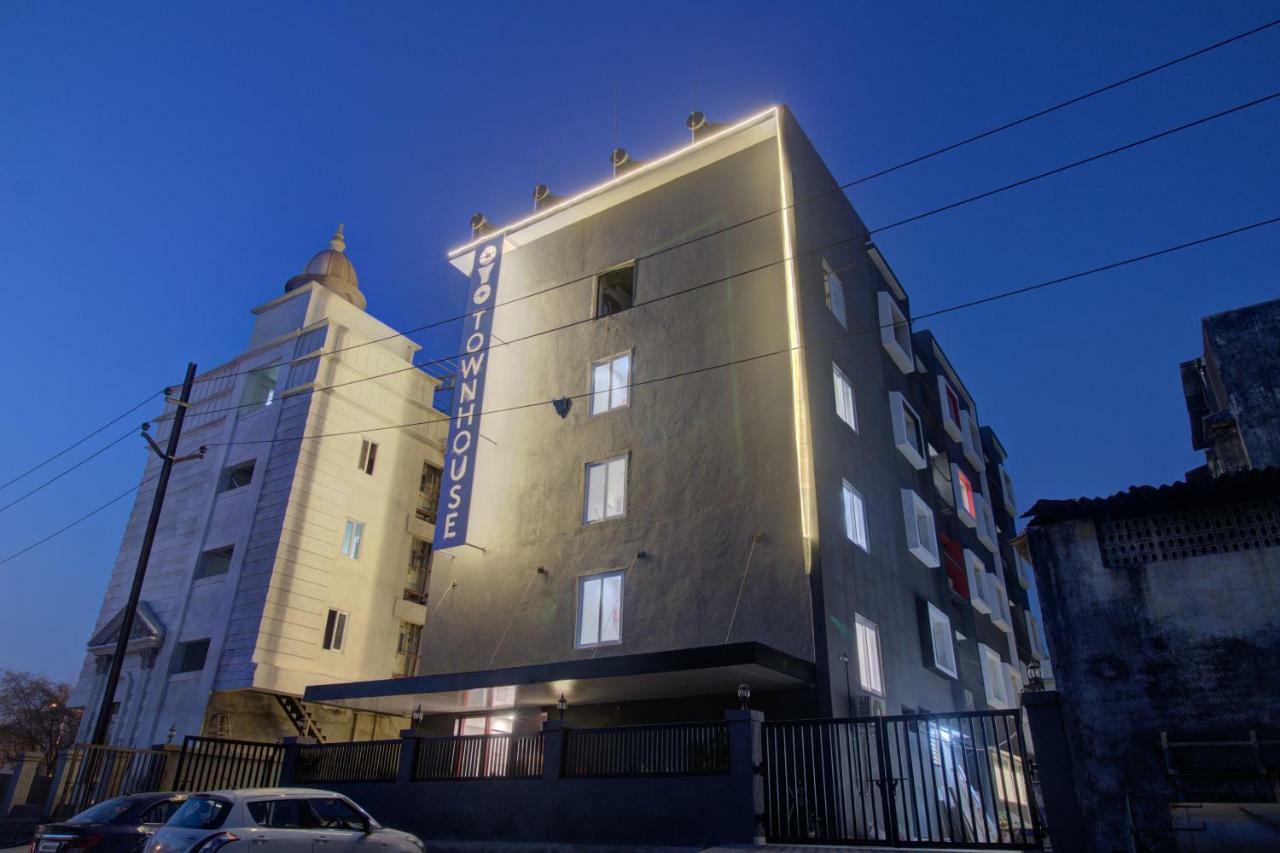 Townhouse Oak Kopar Khairane Navi Mumbai Formerly Ivy Hotel Kültér fotó