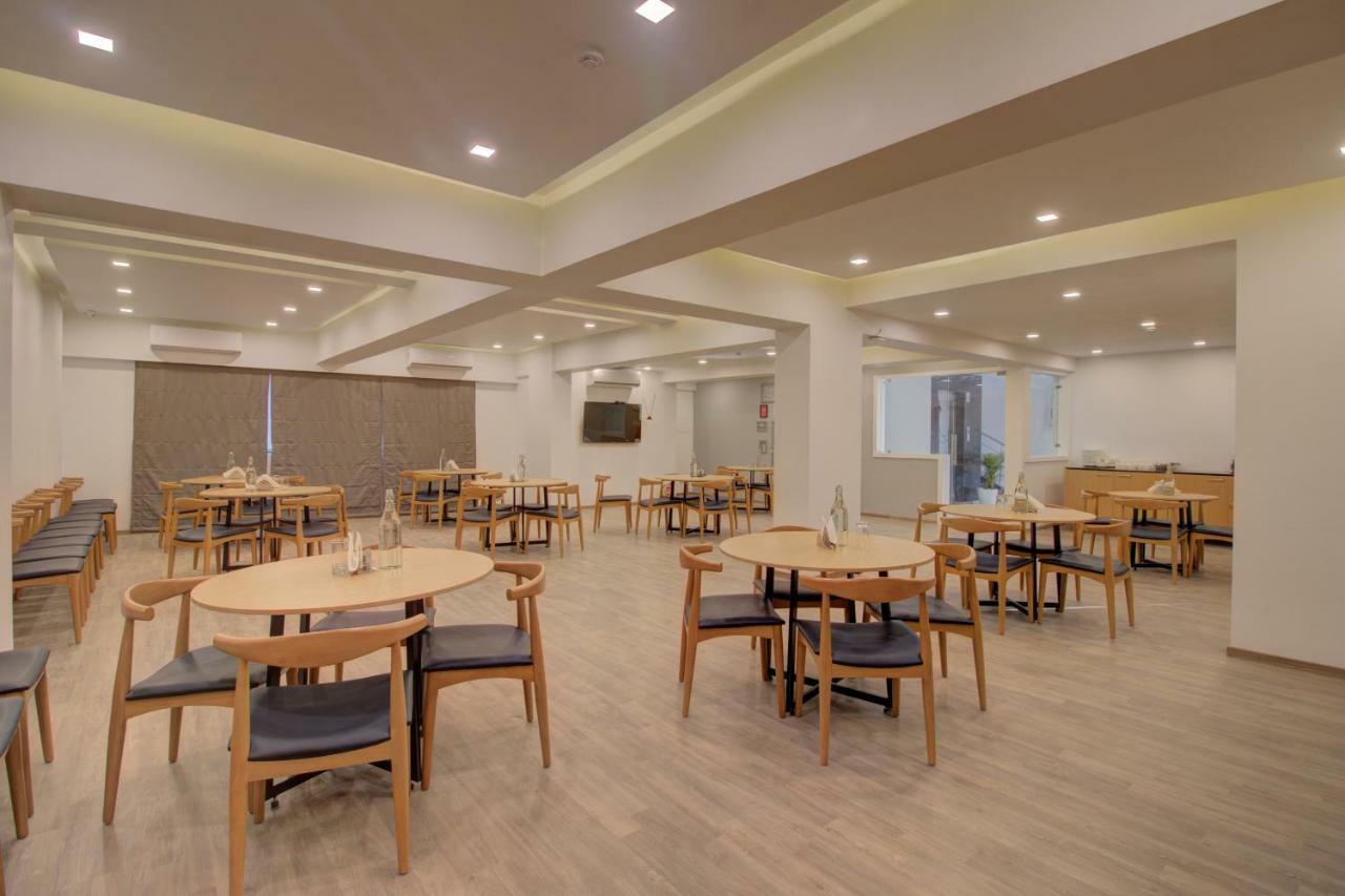 Townhouse Oak Kopar Khairane Navi Mumbai Formerly Ivy Hotel Kültér fotó